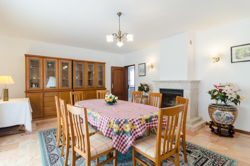Villa Do Monte Monte Raposo Szoba fotó