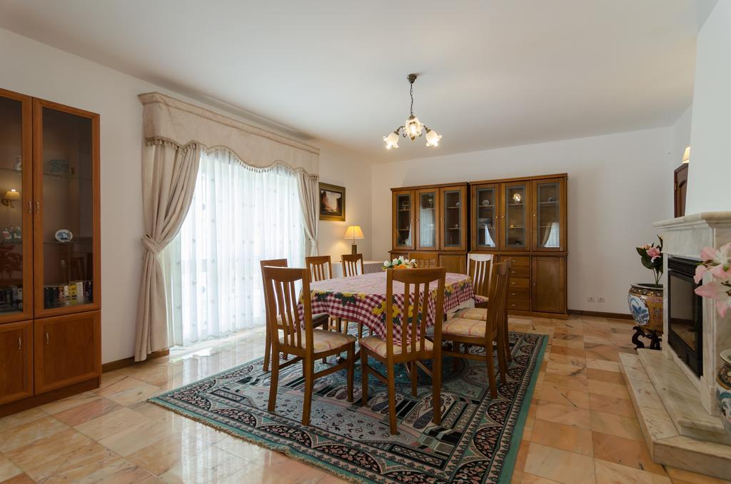 Villa Do Monte Monte Raposo Szoba fotó
