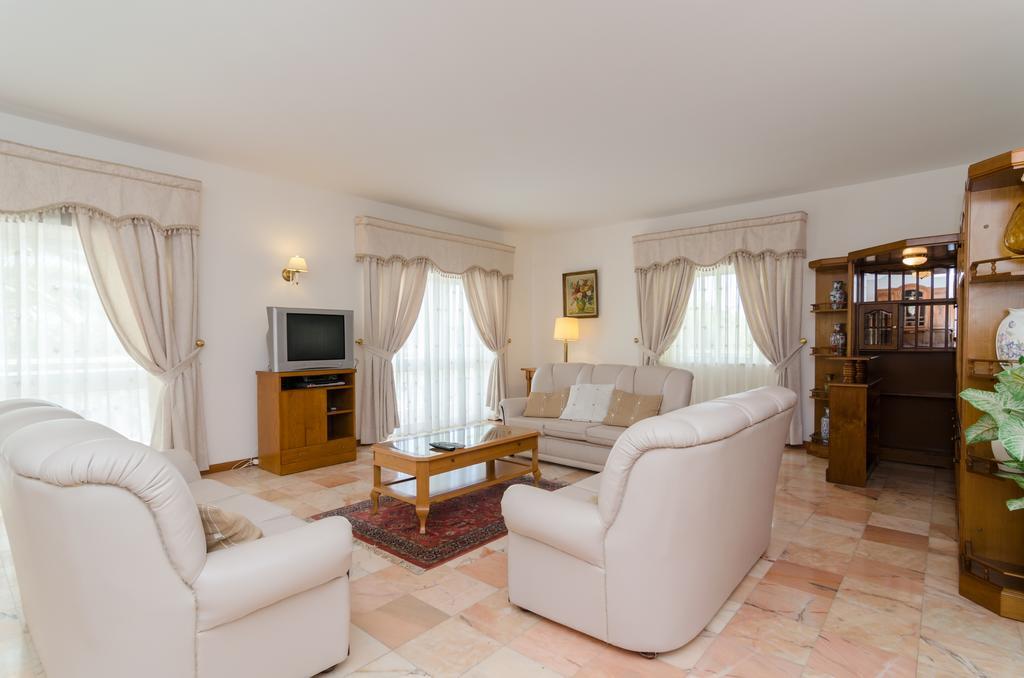 Villa Do Monte Monte Raposo Szoba fotó